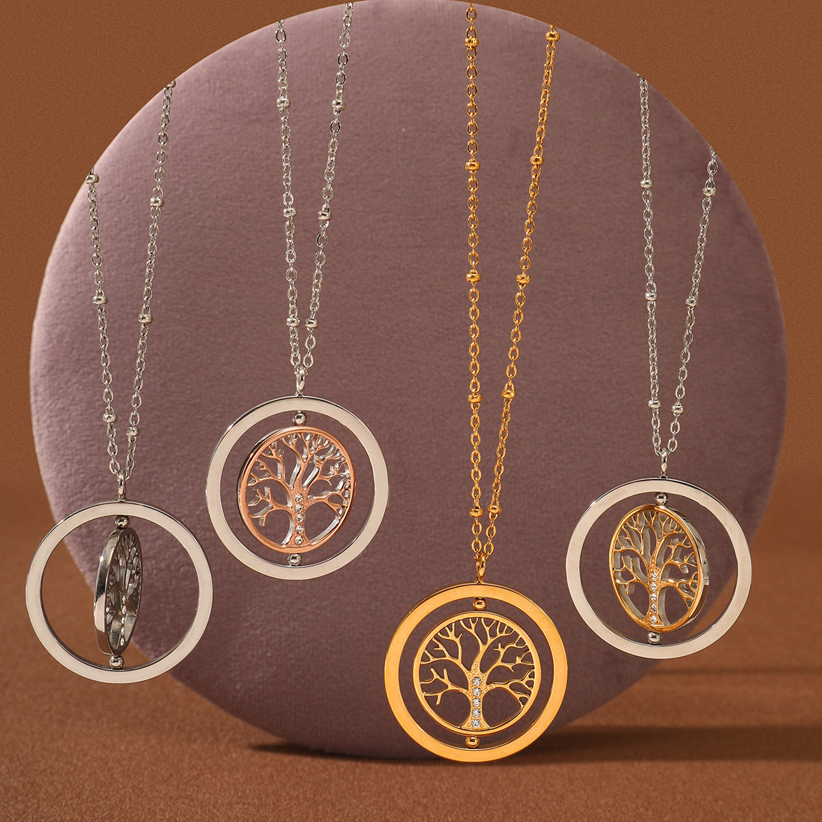 Collana da donna con ciondolo albero della vita geometrico minimalista in acciaio inossidabile con intarsio in strass e placcatura in oro 18 carati