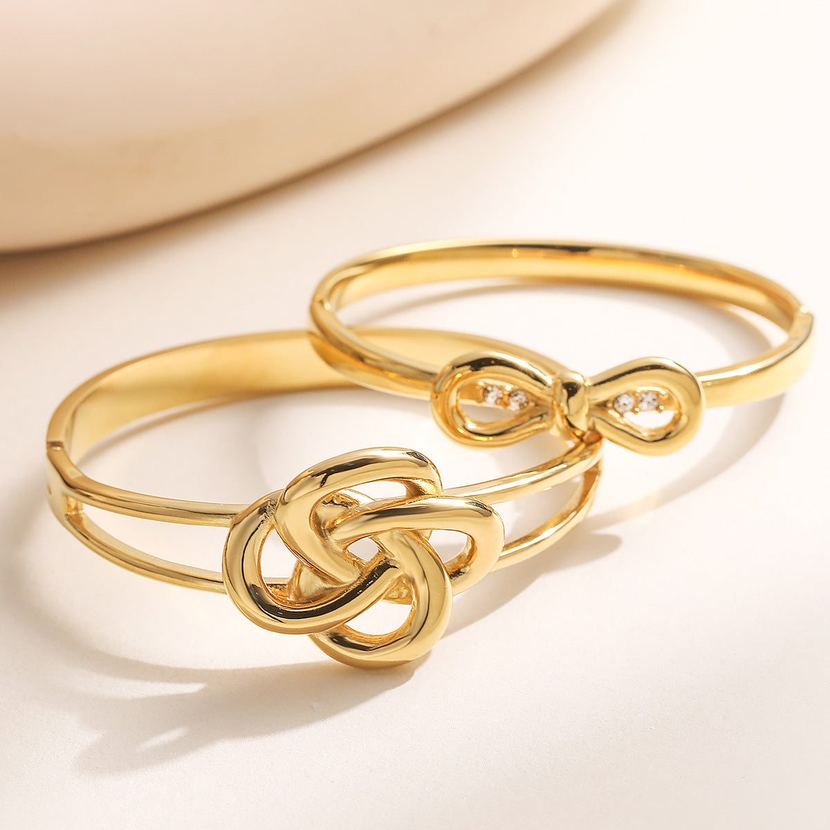 Minimalist 18K Gold Plated Stainless Steel Bracelet with Cubic Zirconia for Women