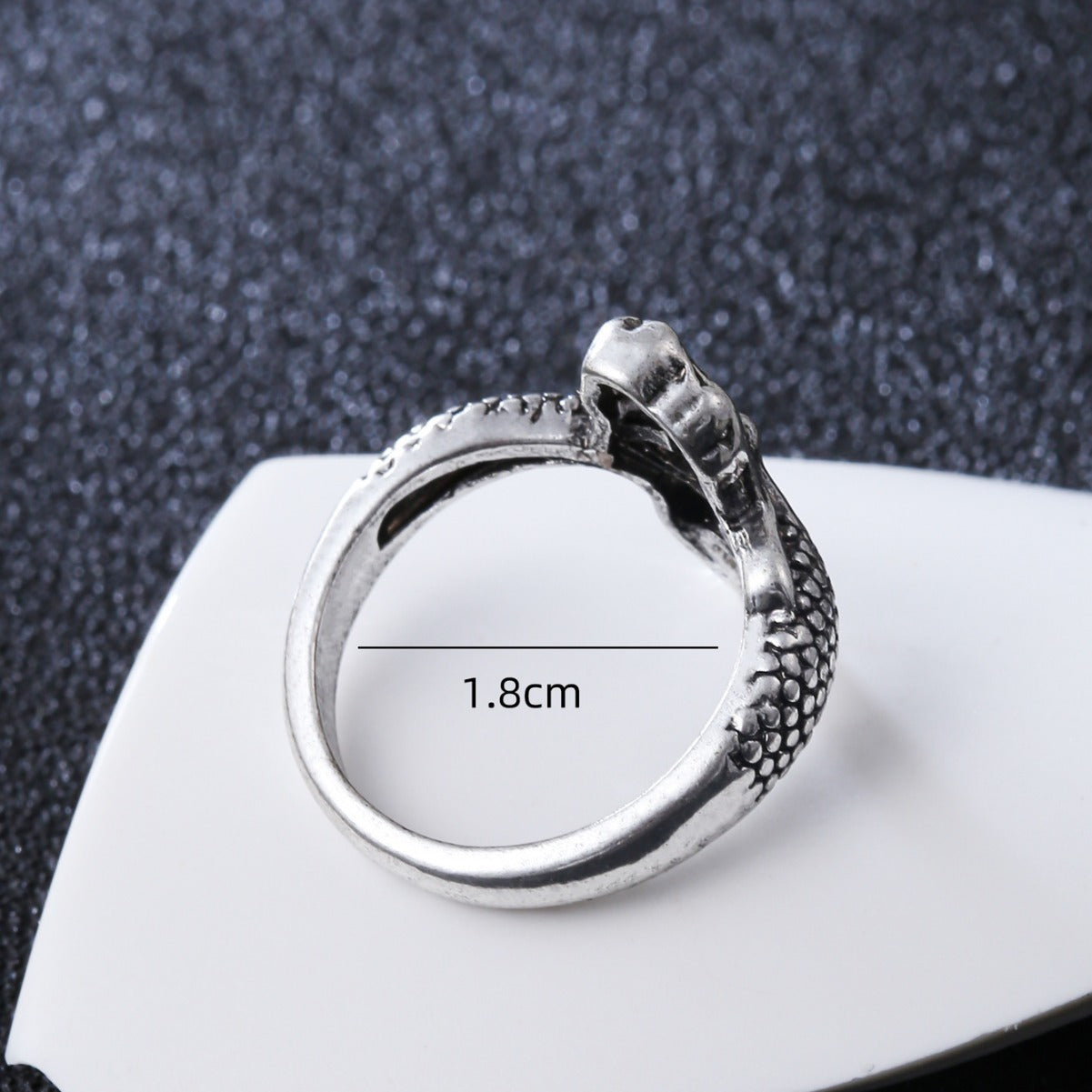 Anillo abierto ajustable vintage de sirena desgastada de aleación de zinc para unisex