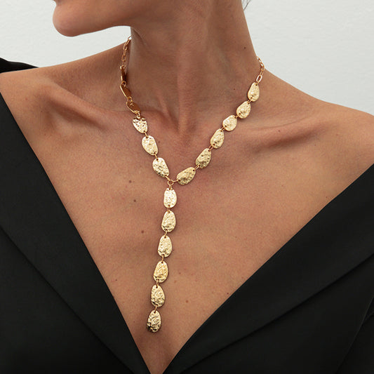 Collar irregular martillado en forma de Y para mujer, colgante geométrico de metal con acabado chapado, cadena minimalista larga hasta la clavícula