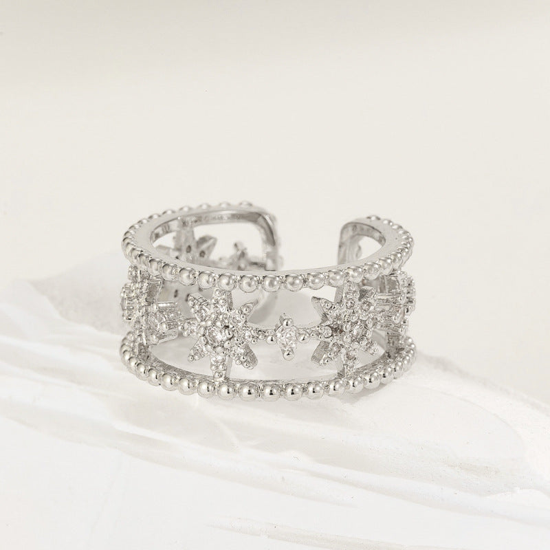 Anillo minimalista geométrico ajustable para mujer con incrustaciones de circonio en cobre