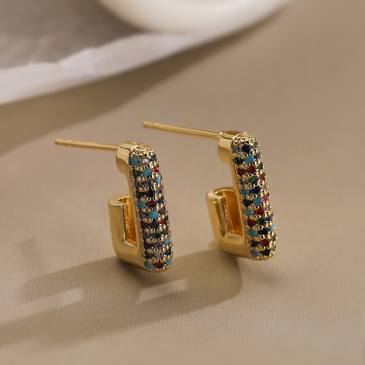 Minimalist Geometric Heart-Shaped Copper Earrings with Gold Plating and Zircon Accents for Women