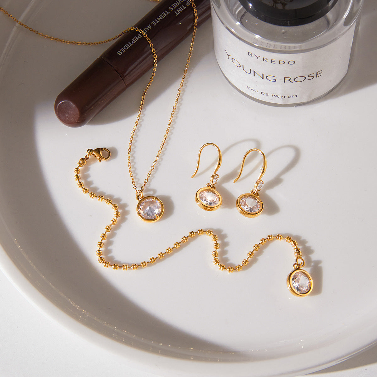 Elegant Round Geometric Cubic Zirconia Stainless Steel and Titanium Steel Jewelry Set for Women with Plated Cable Chain