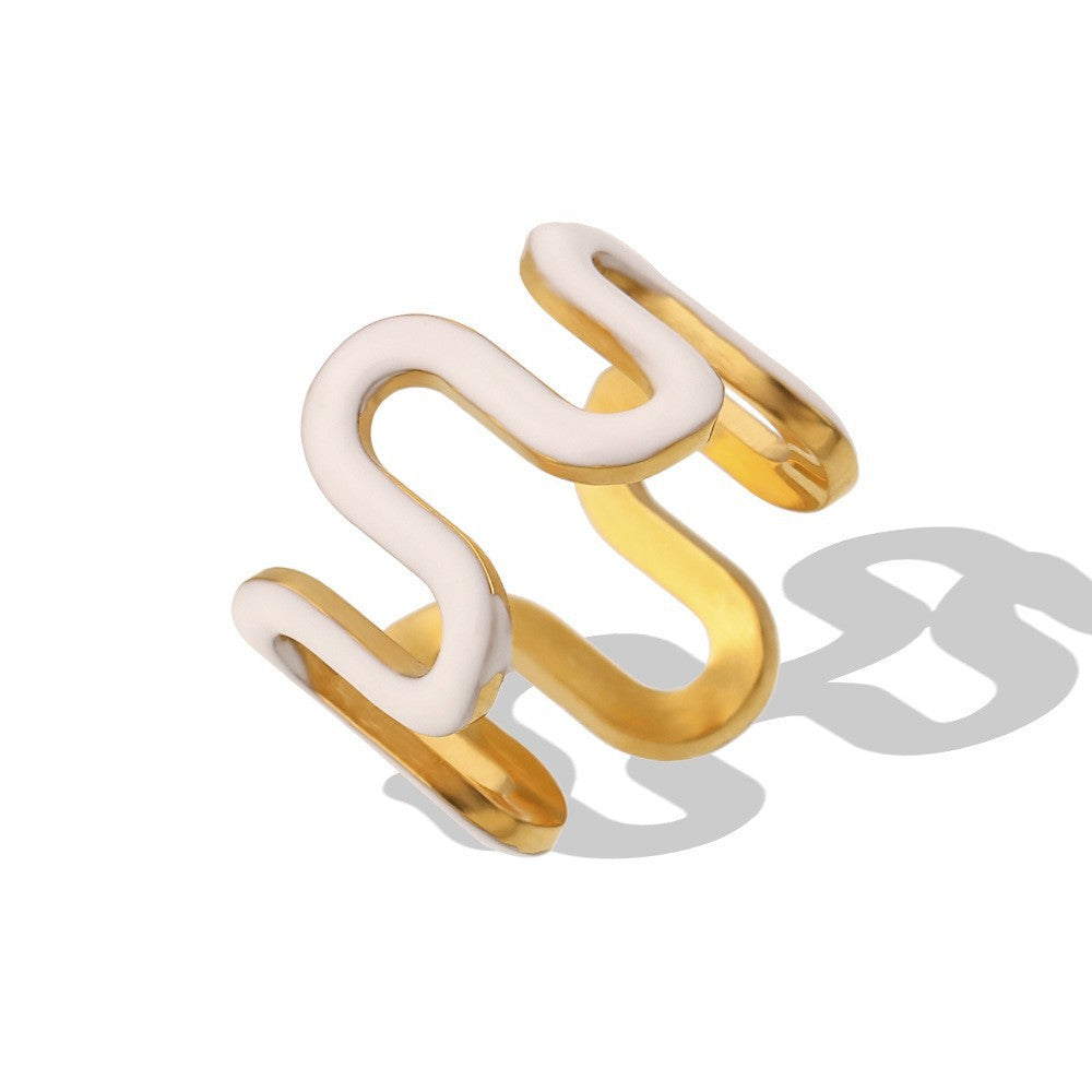 Anillo minimalista geométrico Y2K de acero inoxidable con chapado en oro de 18 quilates y acabado esmaltado para mujer