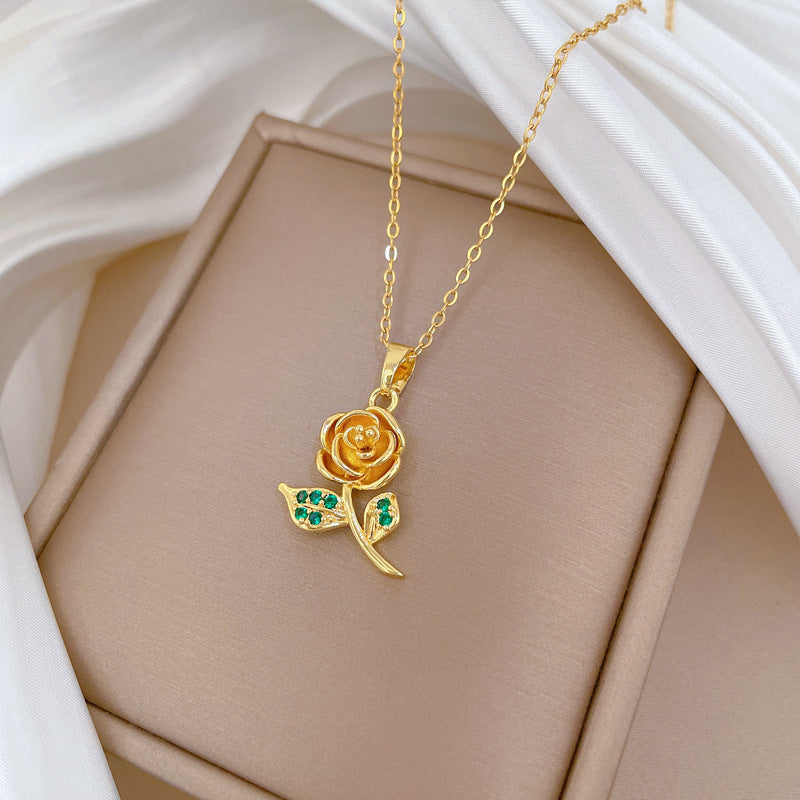 Collana da donna minimalista con foglie e rosa in zirconi, catena delicata in acciaio inossidabile con motivo botanico naturale