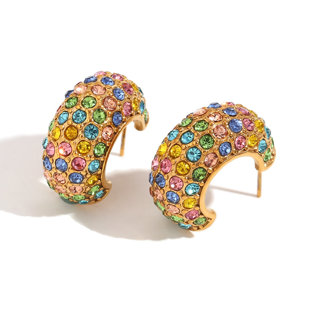 Orecchini a clip geometrici in acciaio inossidabile di tendenza per donna con placcatura in oro 18 carati, strass colorati micro-pavé e dettagli in perle