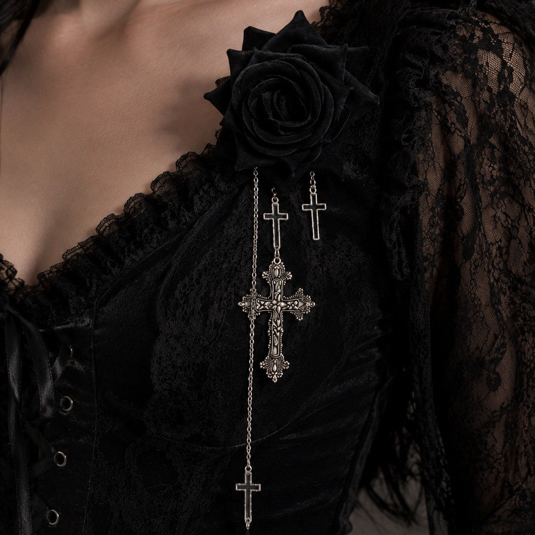 Sweet Punk Floral Cross Plated Iron Brooch for Women