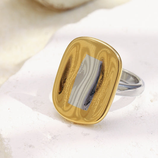 Anello Minimalista Geometrico in Acciaio Inossidabile con Placcatura in Oro 18K per Donna Gioiello di Lusso per le Mani