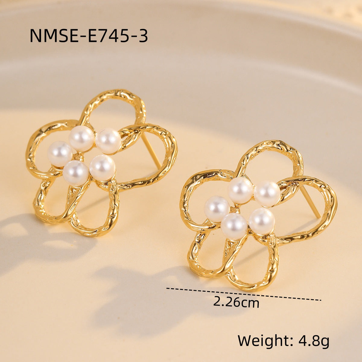 Elegantes Pendientes de Perlas de Acero Inoxidable con Forma Geométrica y Baño de Oro para Mujer