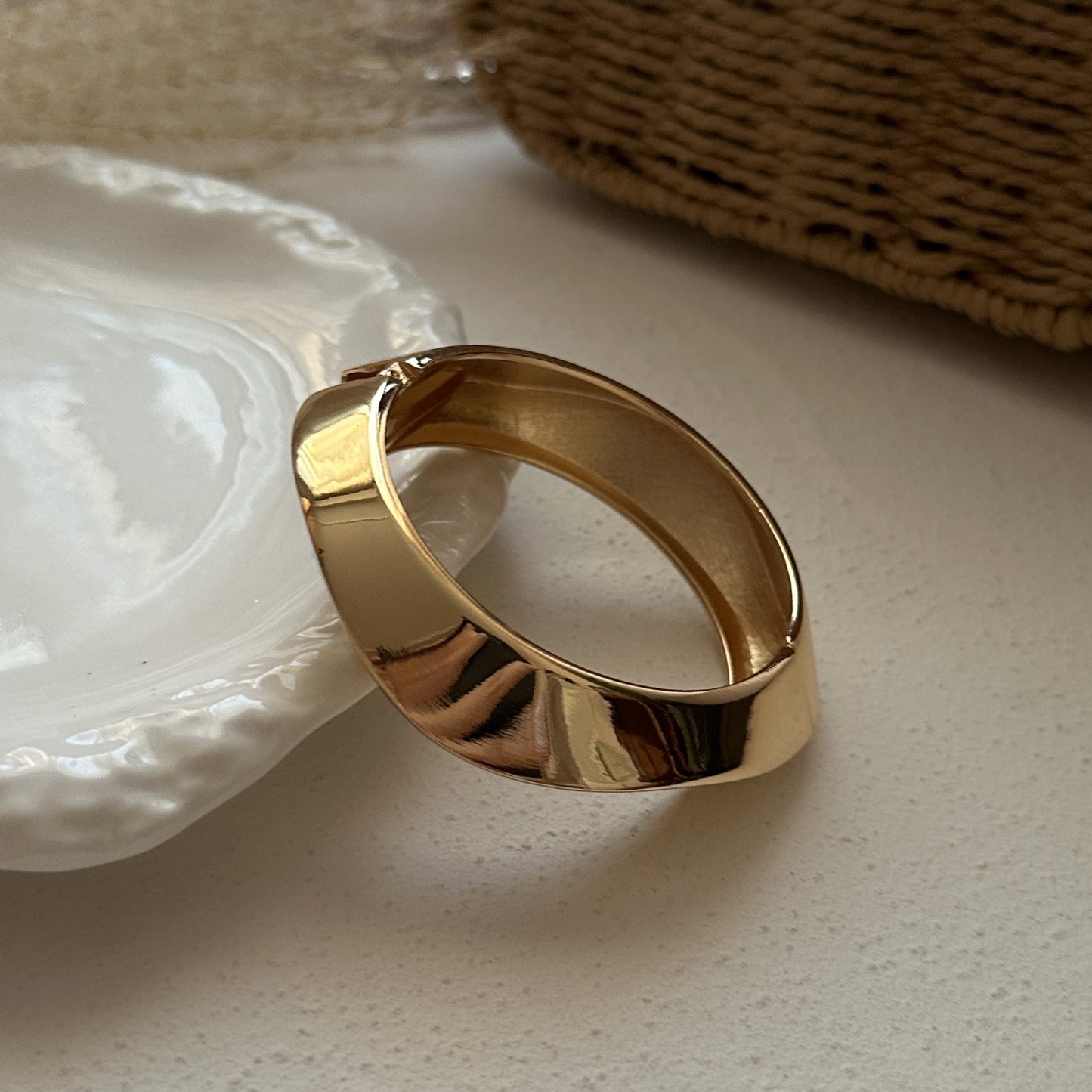 Irregular Geometric Round Plated Alloy Cuff Bracelet
