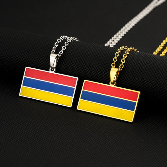 Ethnic Vintage Minimalist Rectangular Pendant Necklace for Men and Women Stainless Steel O-Chain with Gold Plating