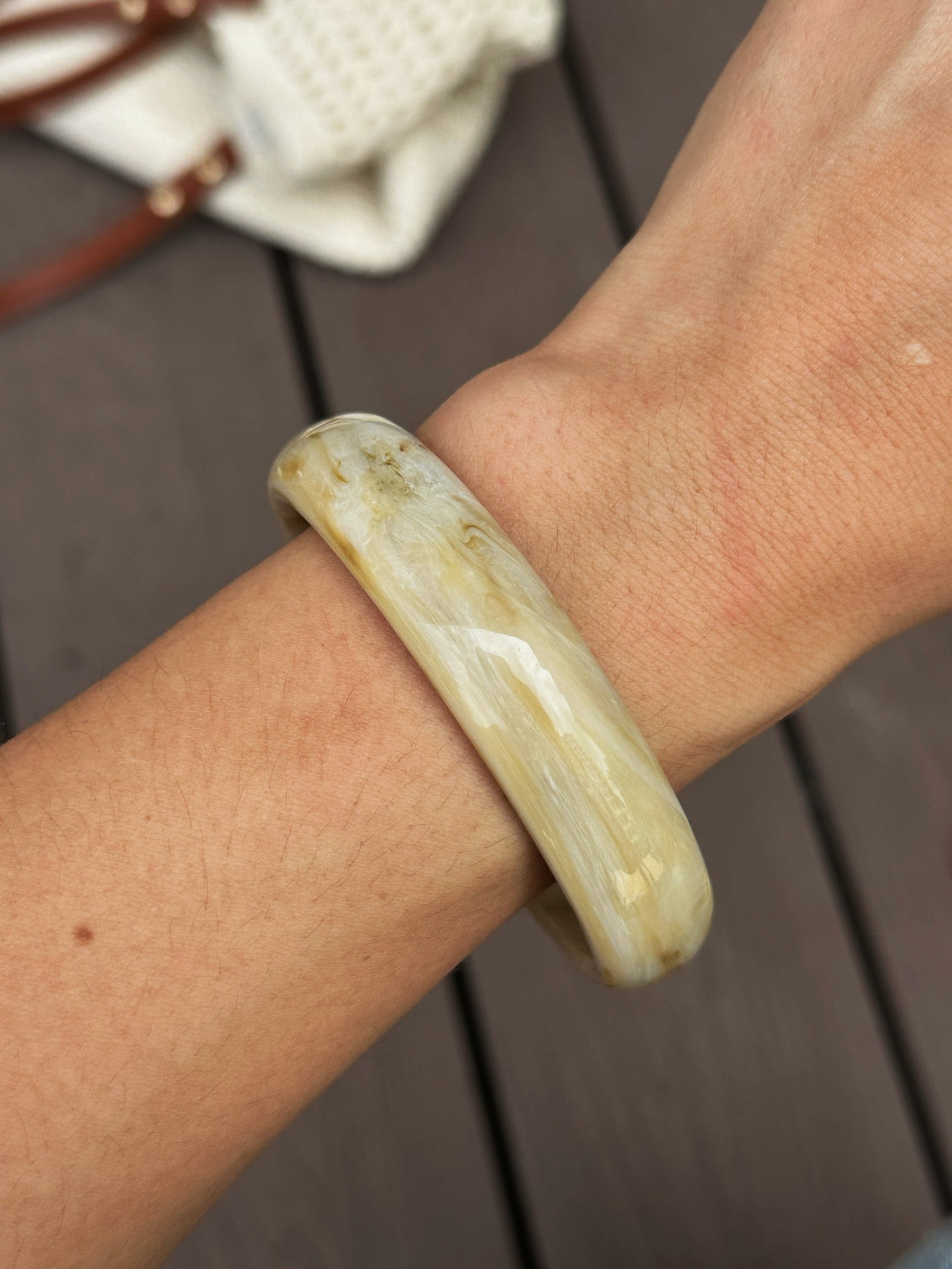 Bracciale Vintage Rotondo Geometrico in Resina Acrilica con Gocciolamento a Olio e Fantasia Sfumata per Donna