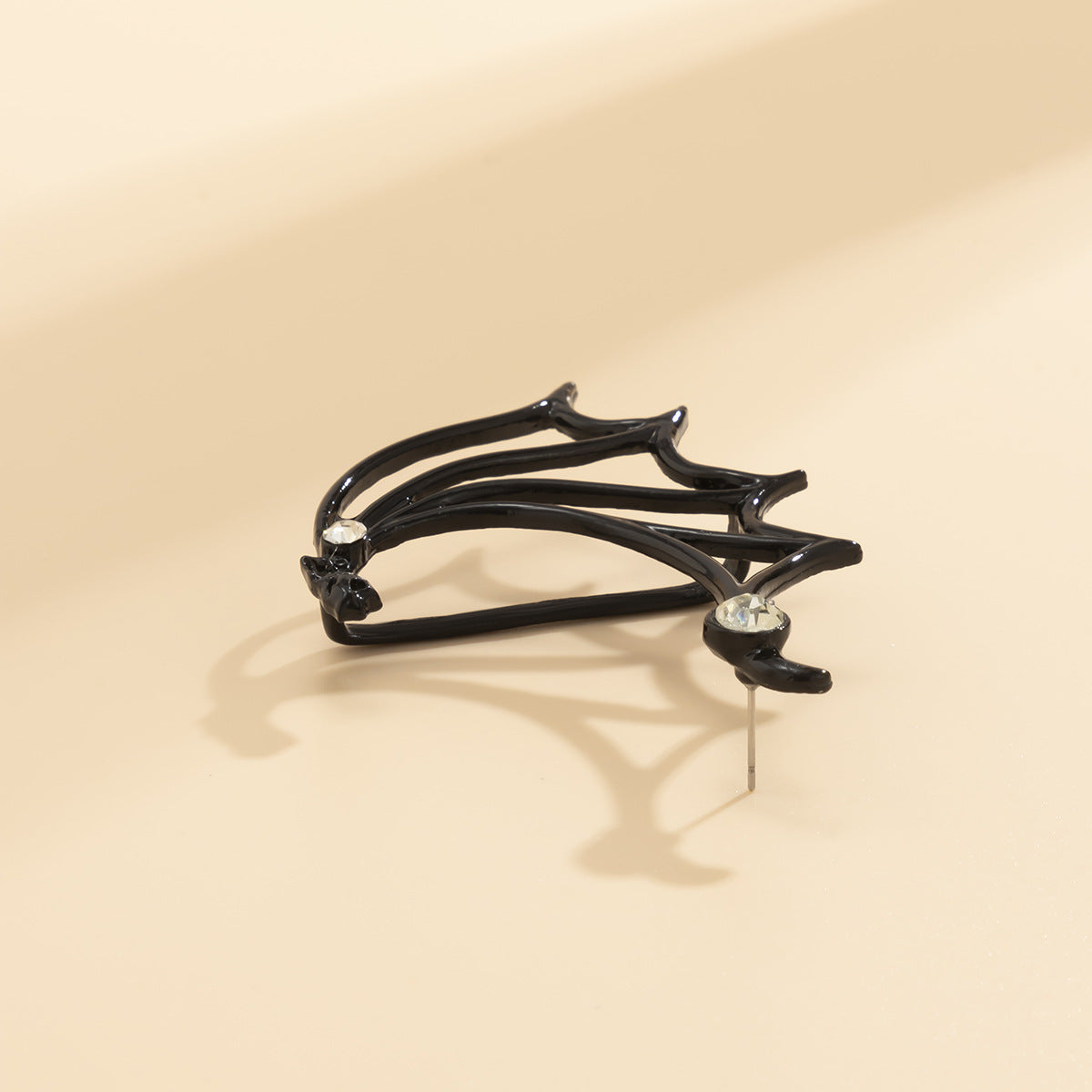 Sweet and Edgy Geometric Hollow-Out Elf-Inspired Ear Studs for Women Made of Alloy with Rhinestone Inlay