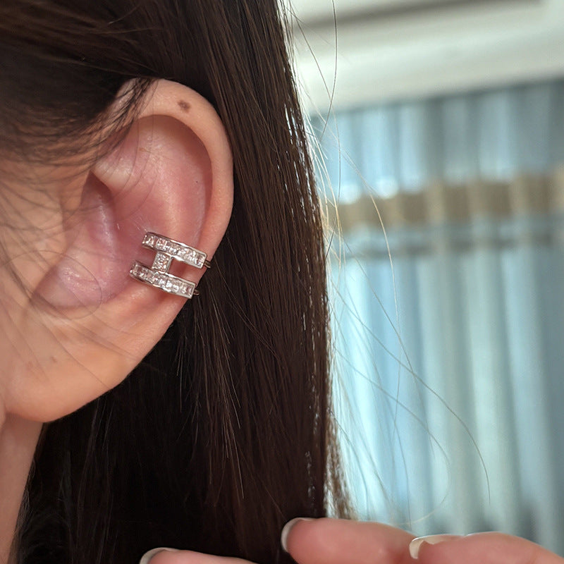 Pendientes de oreja con la letra H minimalista de lujo para mujer, aretes de cobre con circonita cúbica incrustada, clips de moda para uso diario