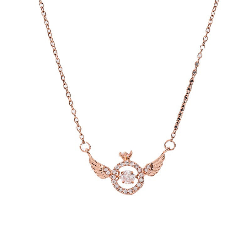 Collar minimalista con colgante de ala de ángel vintage para mujer en acero de titanio con incrustaciones de diamantes de imitación y acabado chapado en cadena de bola