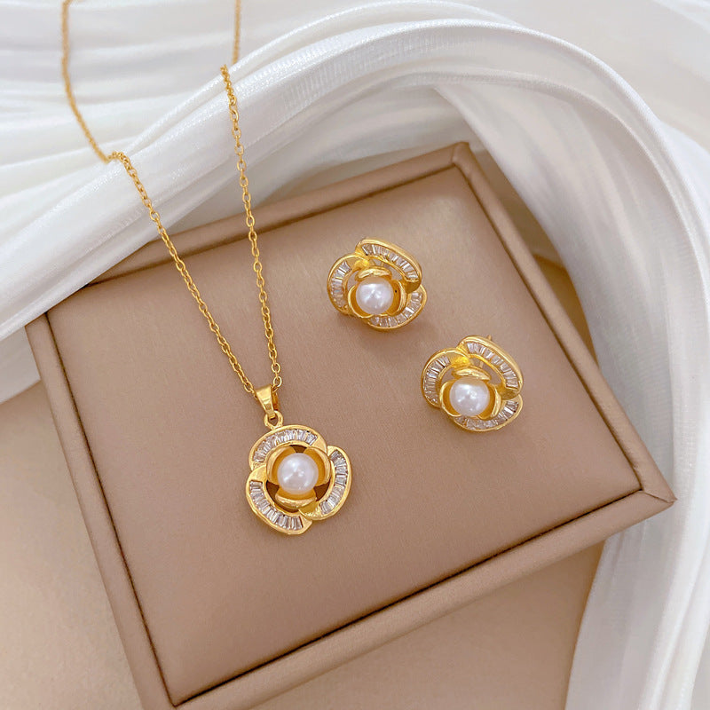 Luxury Fresh and Sweet Plated Brass Zircon Micro-Pave Earrings and Necklace Set
