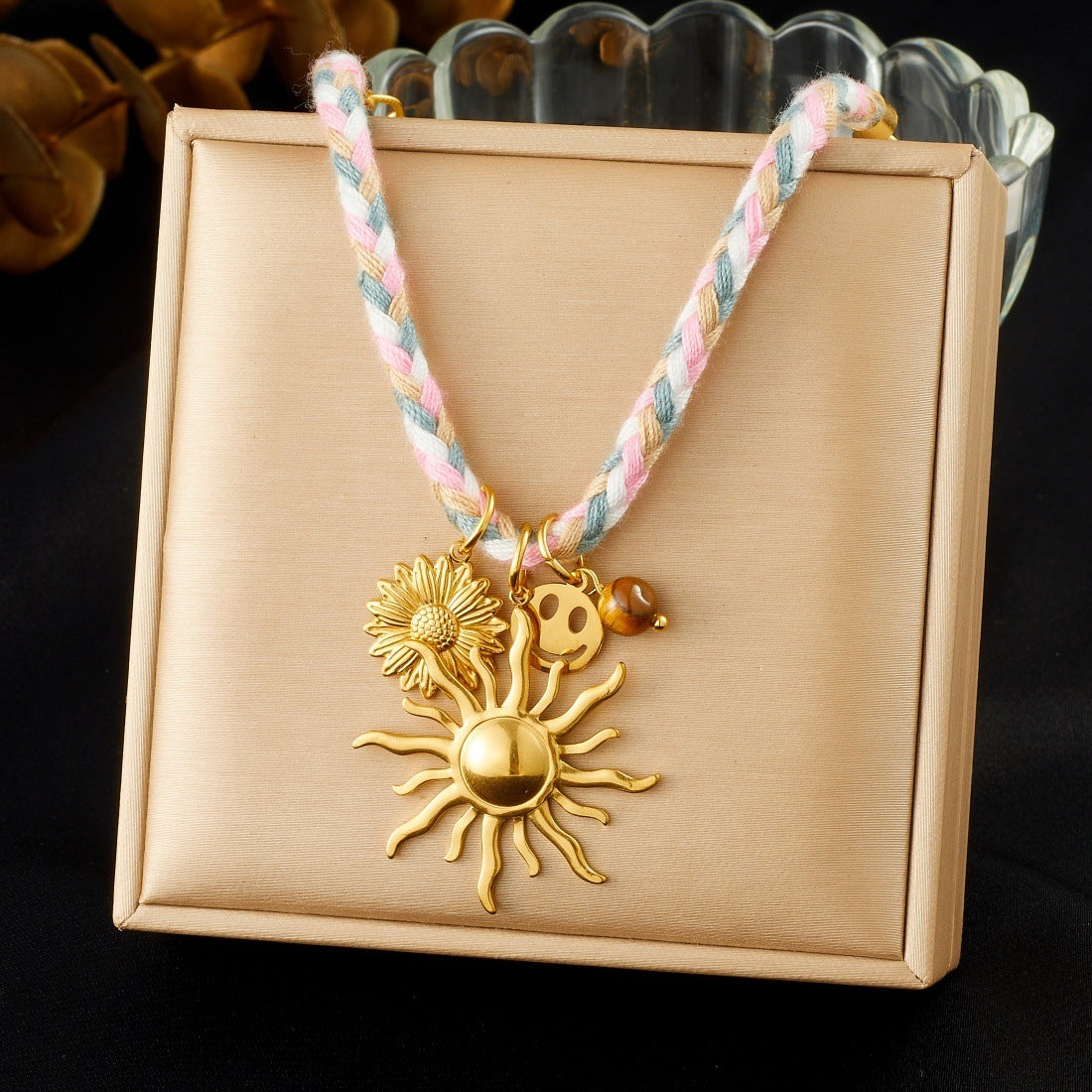 Sweet Gold Plated Stainless Steel Sunflower Pendant Necklace for Women