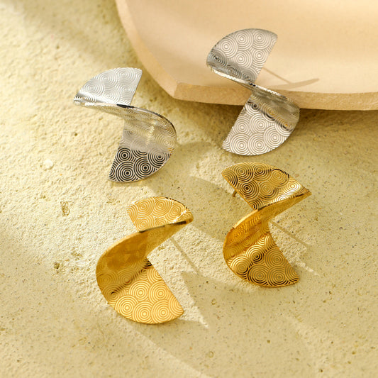Pendientes giratorios de acero inoxidable con forma de abanico y acabado chapado para mujer, diseño de rayas circulares a la moda y minimalista