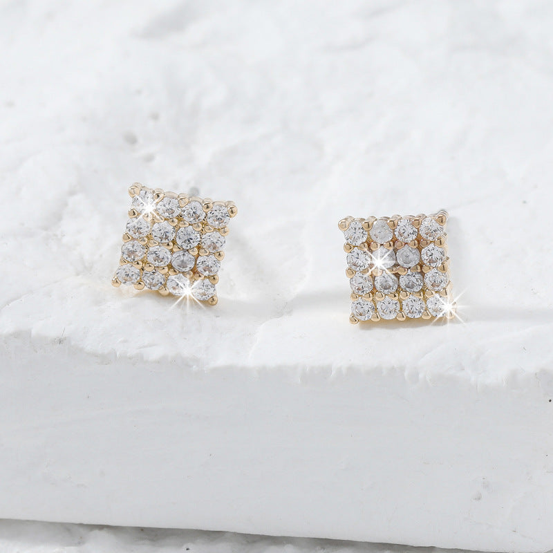 Pendientes minimalistas de corazón y estrella geométricos en cobre con postes de plata S925 e incrustaciones de circonita cúbica