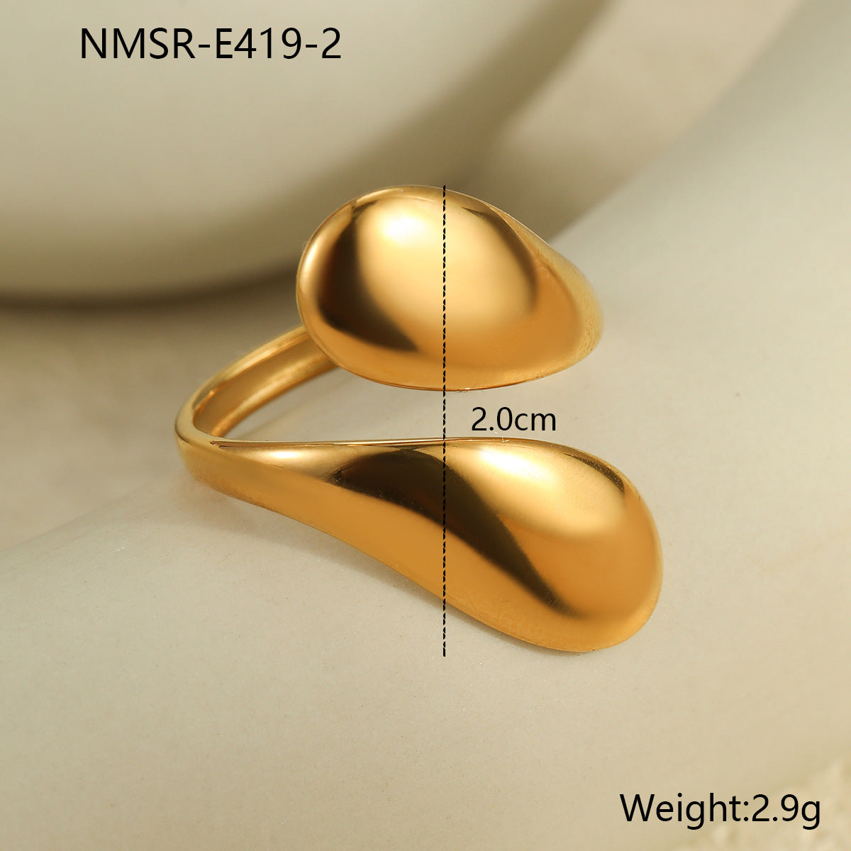 Anillo minimalista de acero inoxidable con chapado, diseño geométrico y tonos fríos para mujer