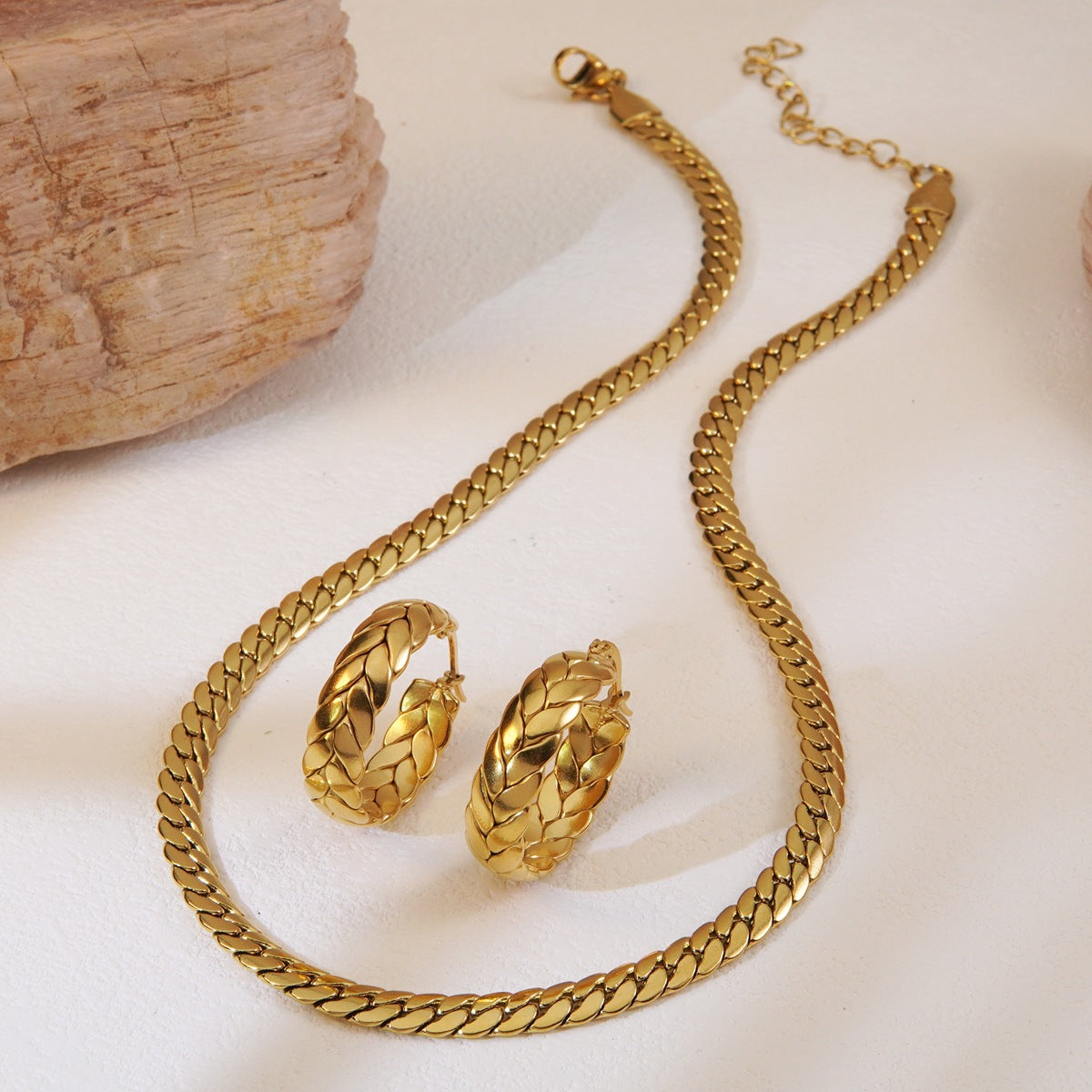 Set collana da donna con catena barbazzale in acciaio inossidabile placcato oro 18 carati con pianta di grano