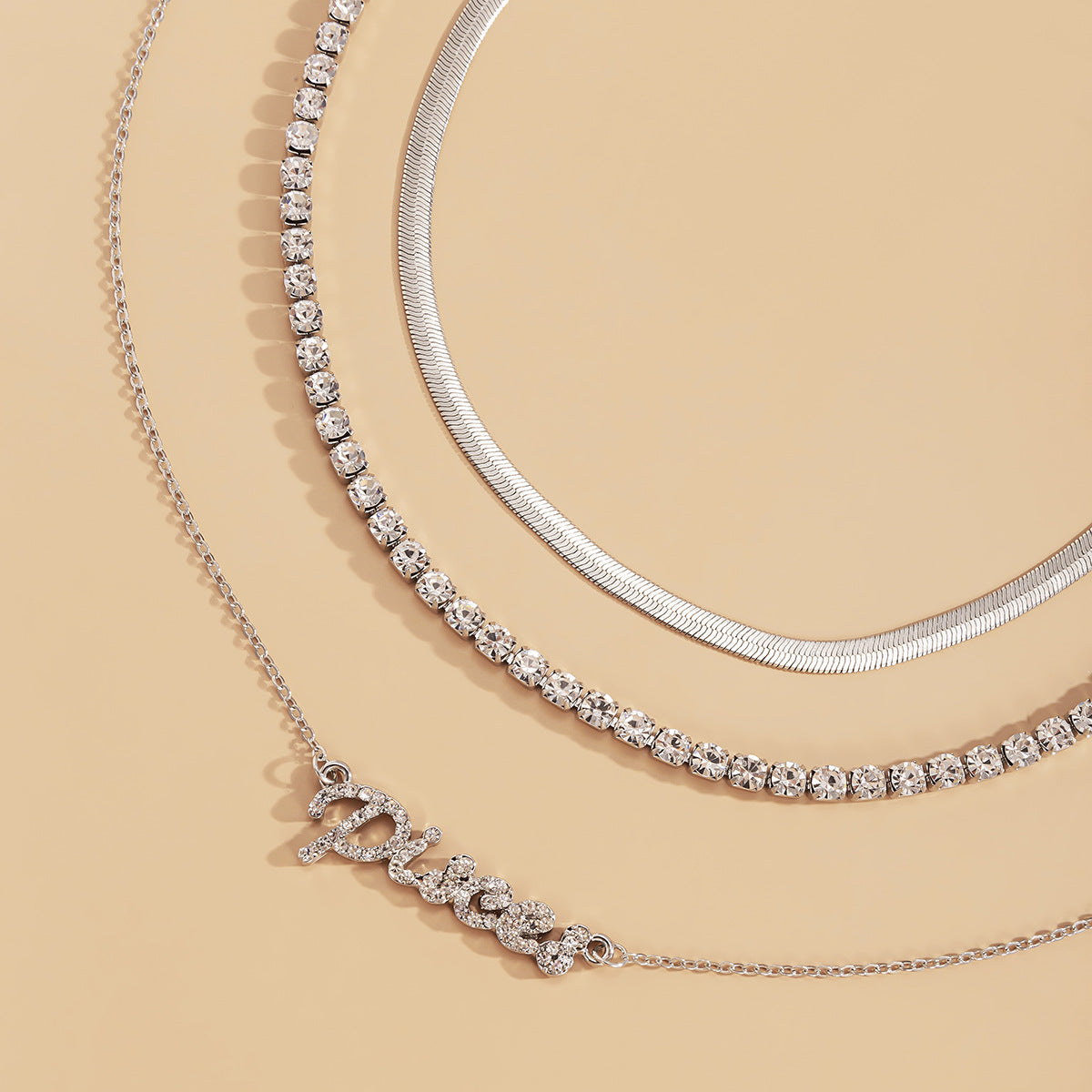 Collar geométrico de letras minimalista y atrevido para mujer, cadena de serpiente de aleación