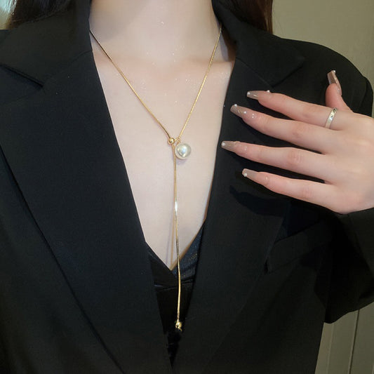 Collana a Y regolabile in acciaio al titanio da donna con pendente irregolare, catenina minimalista con medaglione per decorazione clavicola