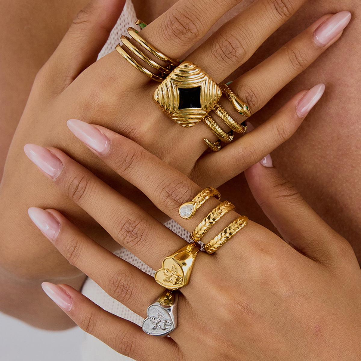Elegant Geometric Drip Oil Plated Titanium Steel Ring with Cubic Zirconia for Women