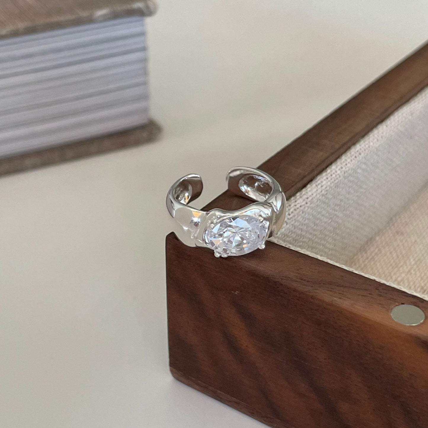 Minimalist Geometric Shape S925 Sterling Silver Ring with Zircon Inlay and Plated Finish