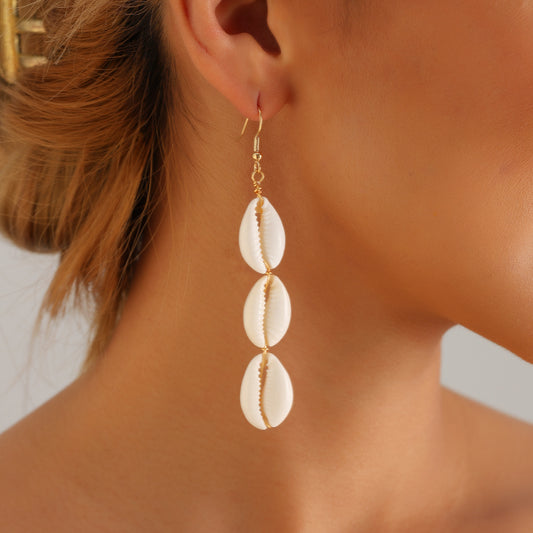 Minimalist Beach-Inspired Natural White Shell Earrings for Women with Geometric Shape and Plated Finish