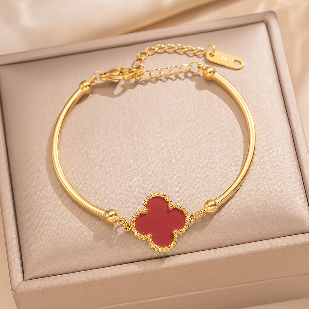 Minimalist Star-Shaped Titanium Steel Bracelet for Women with Electroplated Finish