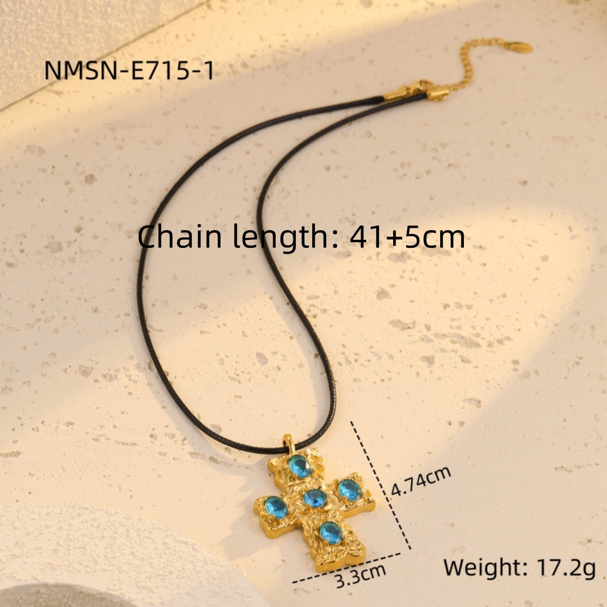 Collar con colgante de cruz geométrica de moda para mujer, de acero de titanio con chapado en oro de 18 quilates e incrustaciones de circonitas