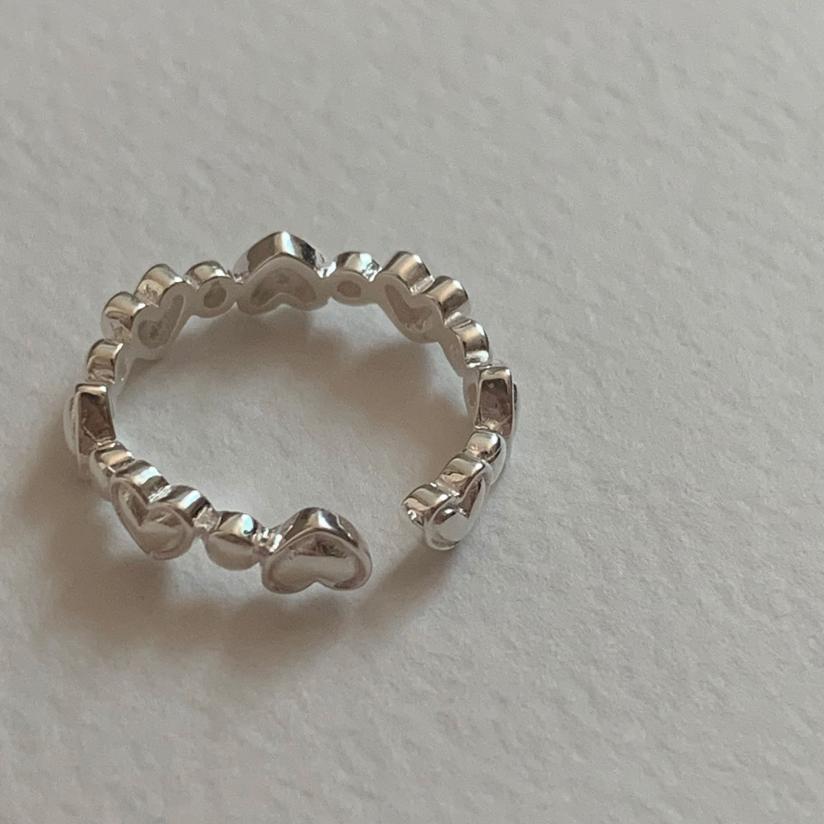 Minimalist Heart-Shaped S925 Sterling Silver Ring with Plated Finish for Women
