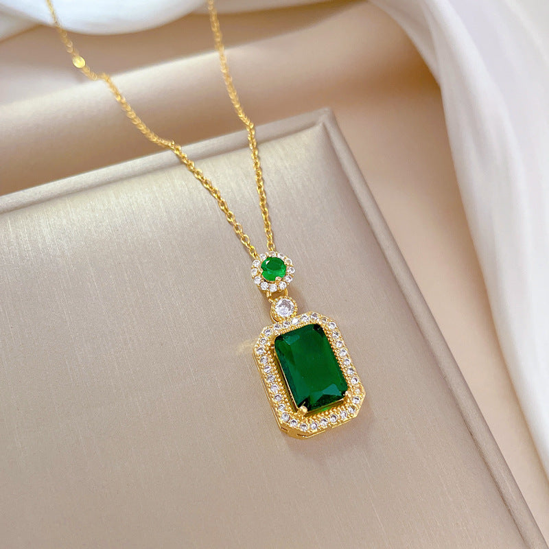 Sweet Elegant Geometric Micro-Inlaid Cubic Zirconia Plated Titanium Steel Necklace and Earring Set