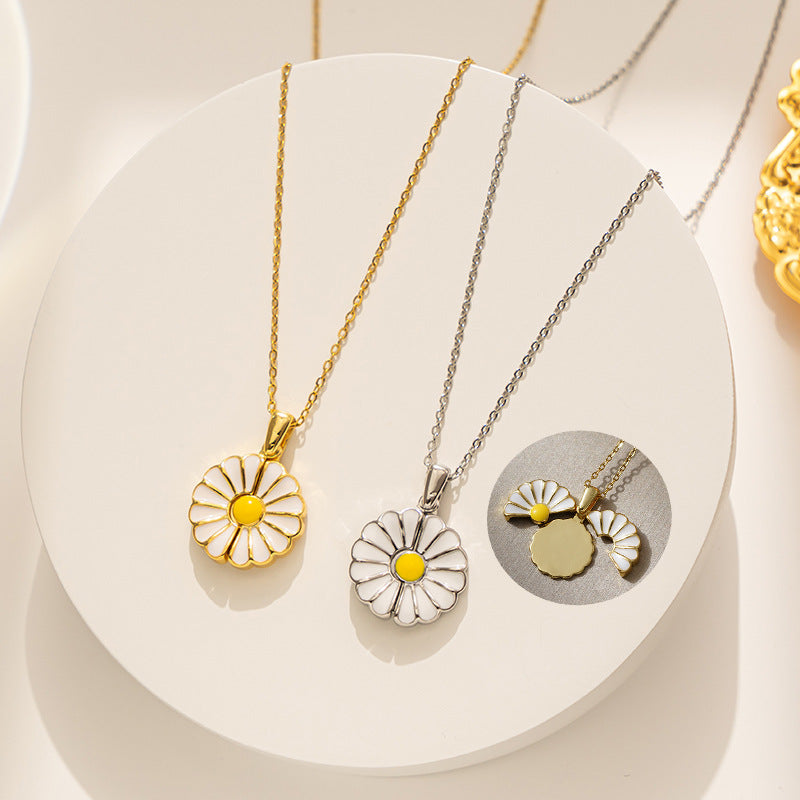 Minimalist Daisy Pendant Necklace for Women in Titanium Steel with Enamel Finish on O-Chain