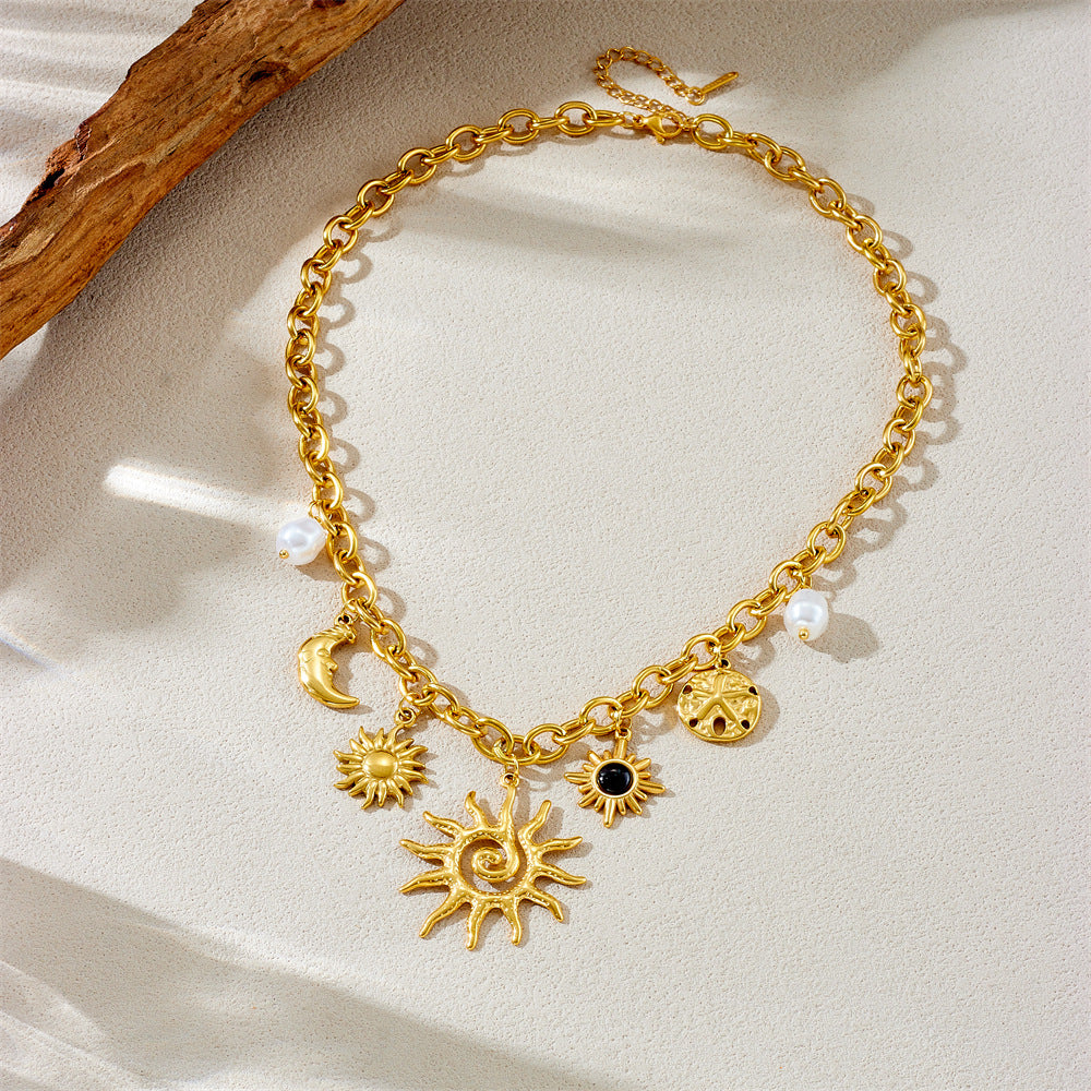 Fashionable Minimalist Sun and Moon Pendant Necklace in Gold-Plated Stainless Steel with Star Shape and O-Chain for Women