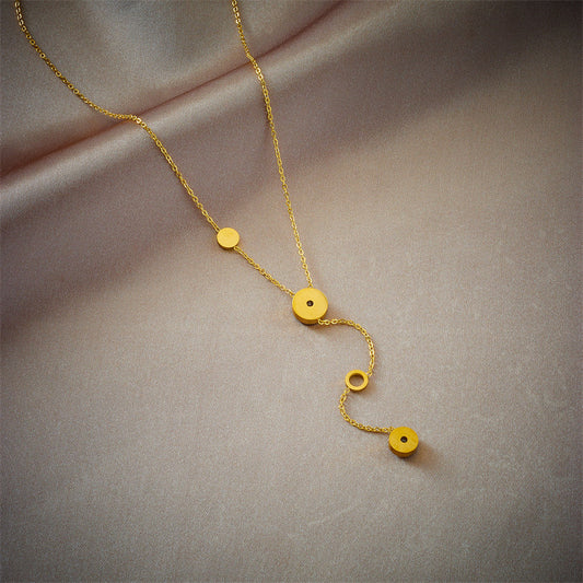 Collana a Pendente Lunga Minimalista con Nappina, Design Geometrico Circolare con Strass, in Acciaio al Titanio Placcato, da Donna