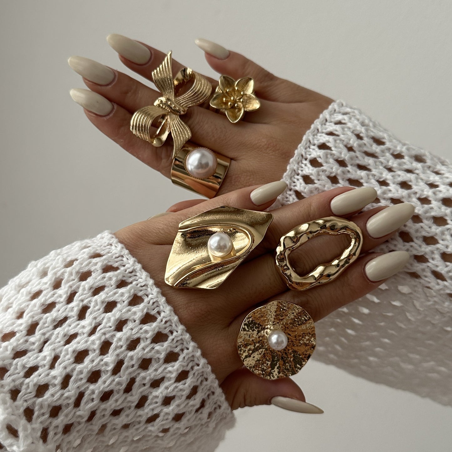 Fashion Minimalist Geometric Bow Alloy Plated Ring Set for Women