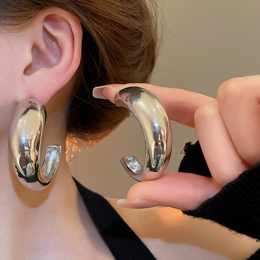 Orecchini a Nappa Geometrici Minimalisti in Metallo Placcato con Perni in Argento Sterling