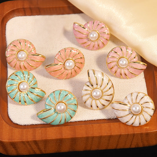 Dulces Aretes de Concha de Resina Geométrica con Goteo de Aceite Estilo Urbano con Postes de Acero Inoxidable