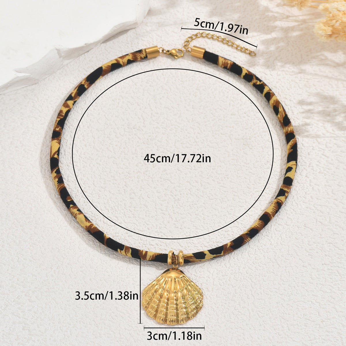 Collar con colgante de girasol de concha geométrica para mujer con cadena de cobre chapado
