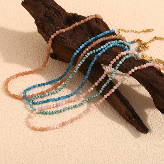 Collana da donna alla moda con perline geometriche in acciaio inossidabile placcato oro 18K con pietre naturali
