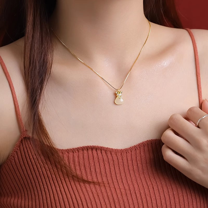 Minimalist Irregular Shape Titanium Steel Pendant Necklace for Men with Plated Finish Locket Chain