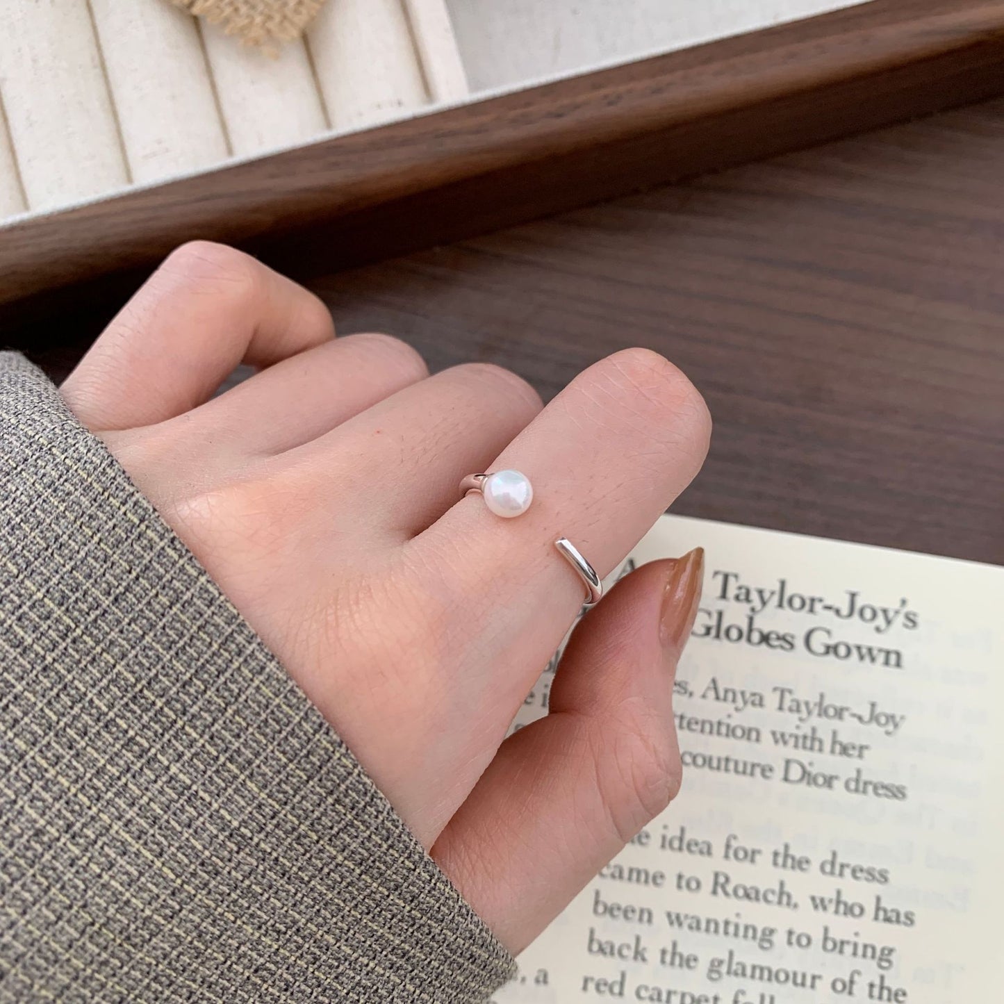Minimalist Sweet 925 Sterling Silver Round Geometric Plated Ring with Pearl Polka Dot Open Adjustable Fine Band