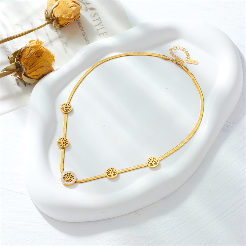Collar con Colgante Redondo Hueco Minimalista Vintage del Árbol de la Vida en Acero de Titanio con Acabado Chapado en Cadena de Serpiente para Mujer