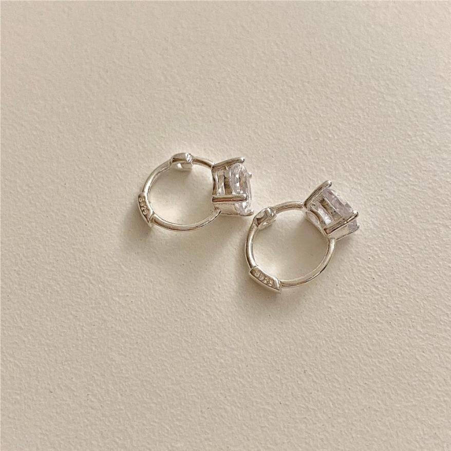 Minimalist Geometric Letter-Shaped 925 Sterling Silver Stud Earrings with Rhinestone Inlay and Gold Plating