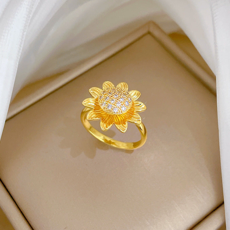 Sweet Minimalist Gold Plated Brass Rotating Sunflower Ring Adjustable Cartoon Design for Women and Couples