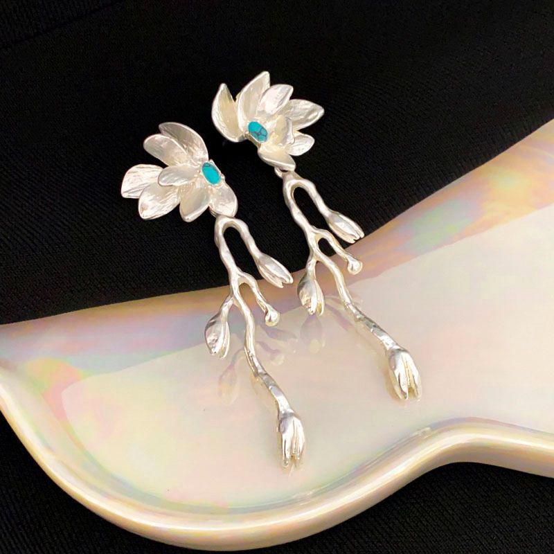 Orecchini a Nappa Geometrici Minimalisti in Metallo Placcato con Perni in Argento Sterling
