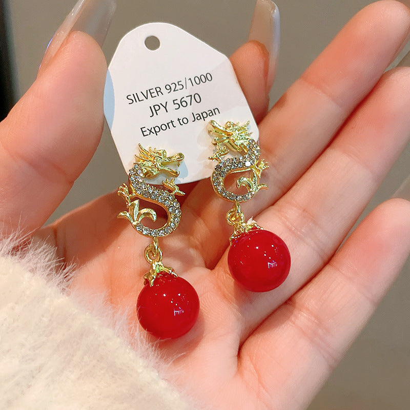 Fashionable Dragon-Shaped Zirconia Ear Cuffs for Women Stainless Steel Plated with Real Gold No-Piercing Ear Bone Clips