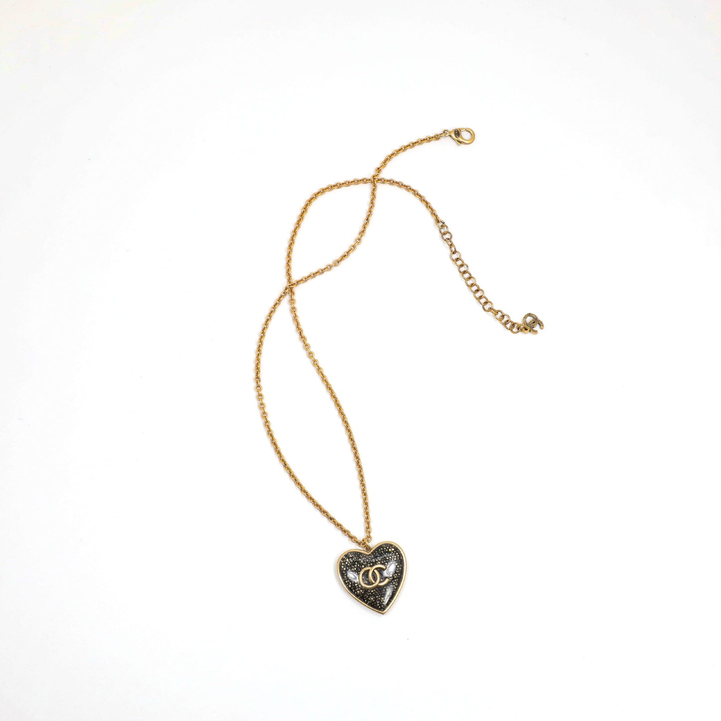 Vintage Heart Acrylic Brass Gold Plated Pendant Necklace Cable Chain for Women